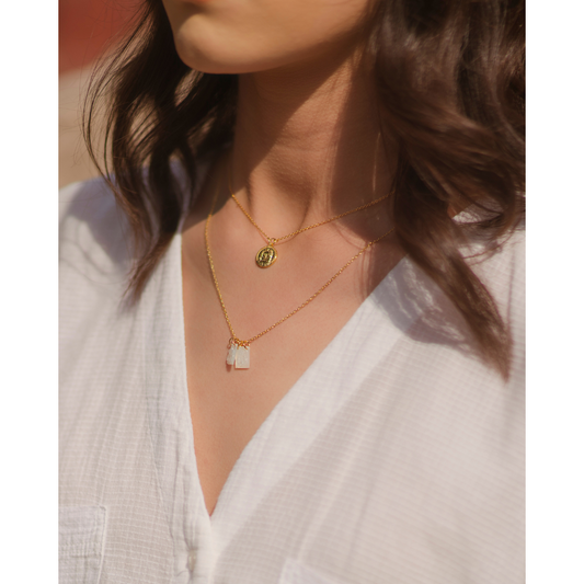 Scapular in Mother Pearl
