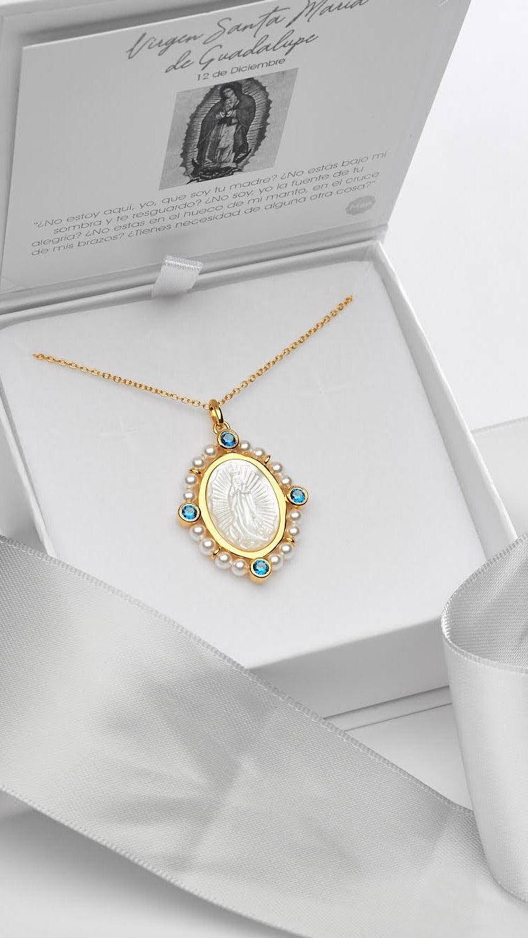 Virgin of Guadalupe mother of pearl medal with frame of pearls and zircons