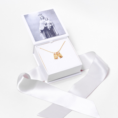 Escapulario de la Virgen del Carmen