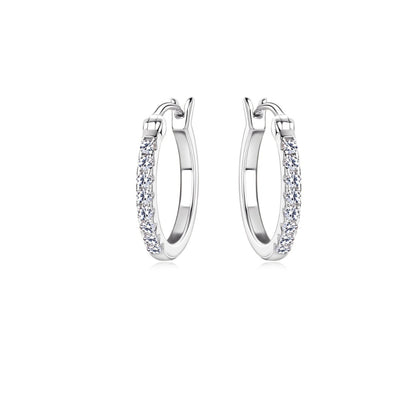 Aretes arracadas de rodio con cierre omega y Moissanitas de 0.2 ct