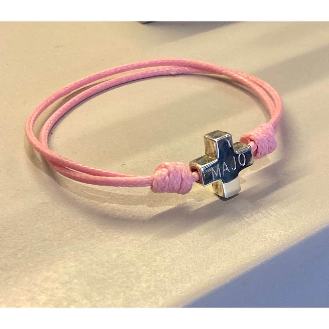 Cross bracelet in cord