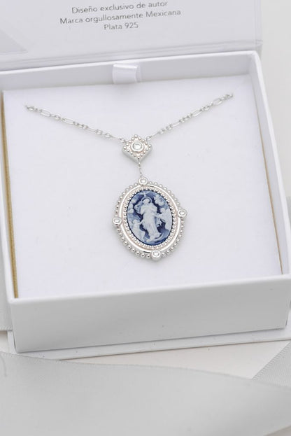 Maria Undoer of Knots Cameo Medal